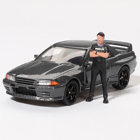 Mini GT #869 - Nissan Skyline GTR (R32)
